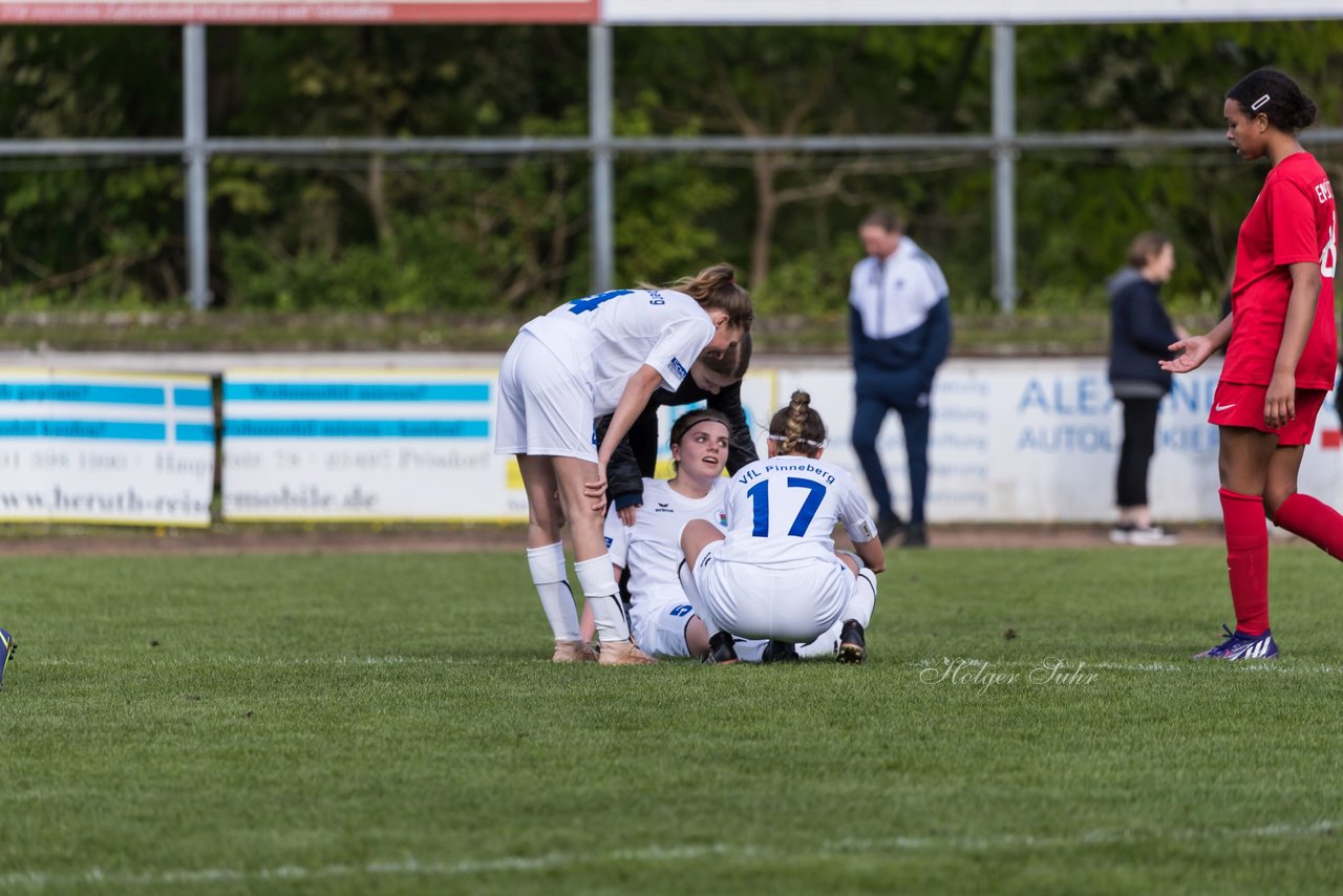 Bild 280 - wBJ VfL Pinneberg - Eimsbuettel : Ergebnis: 6:2